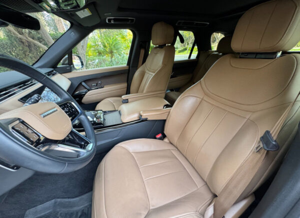 2023 Land Rover Range Rover Sport SE - Image 8