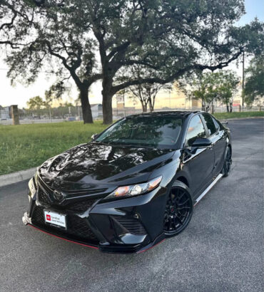 2023 TOYOTA CAMRY