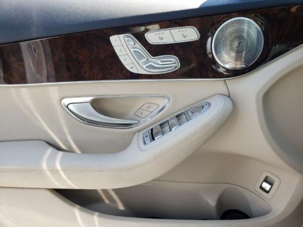 2019 MERCEDES BENZ C300 - Image 3